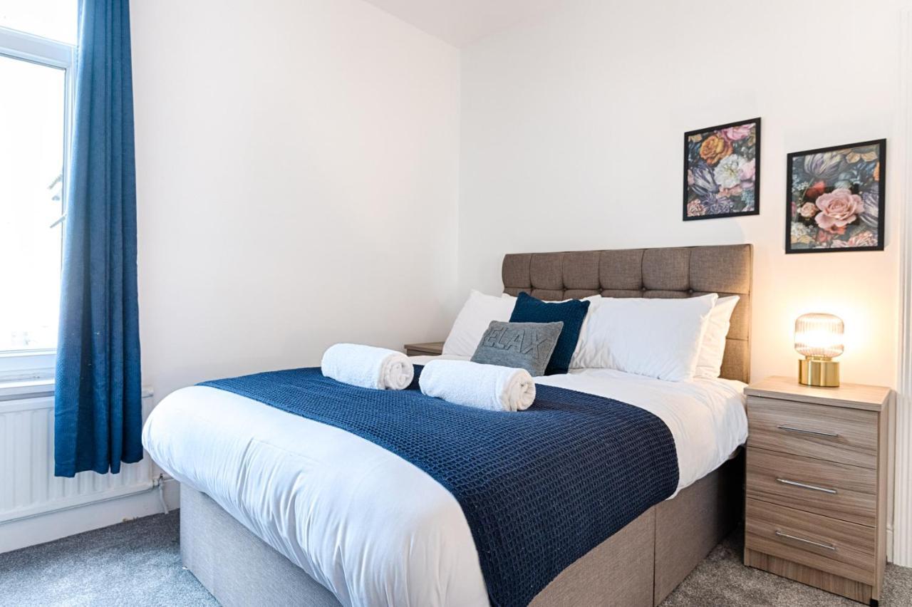 Make This Your Base! Tv In Every Bedroom! Merthyr Tydfil Exterior foto