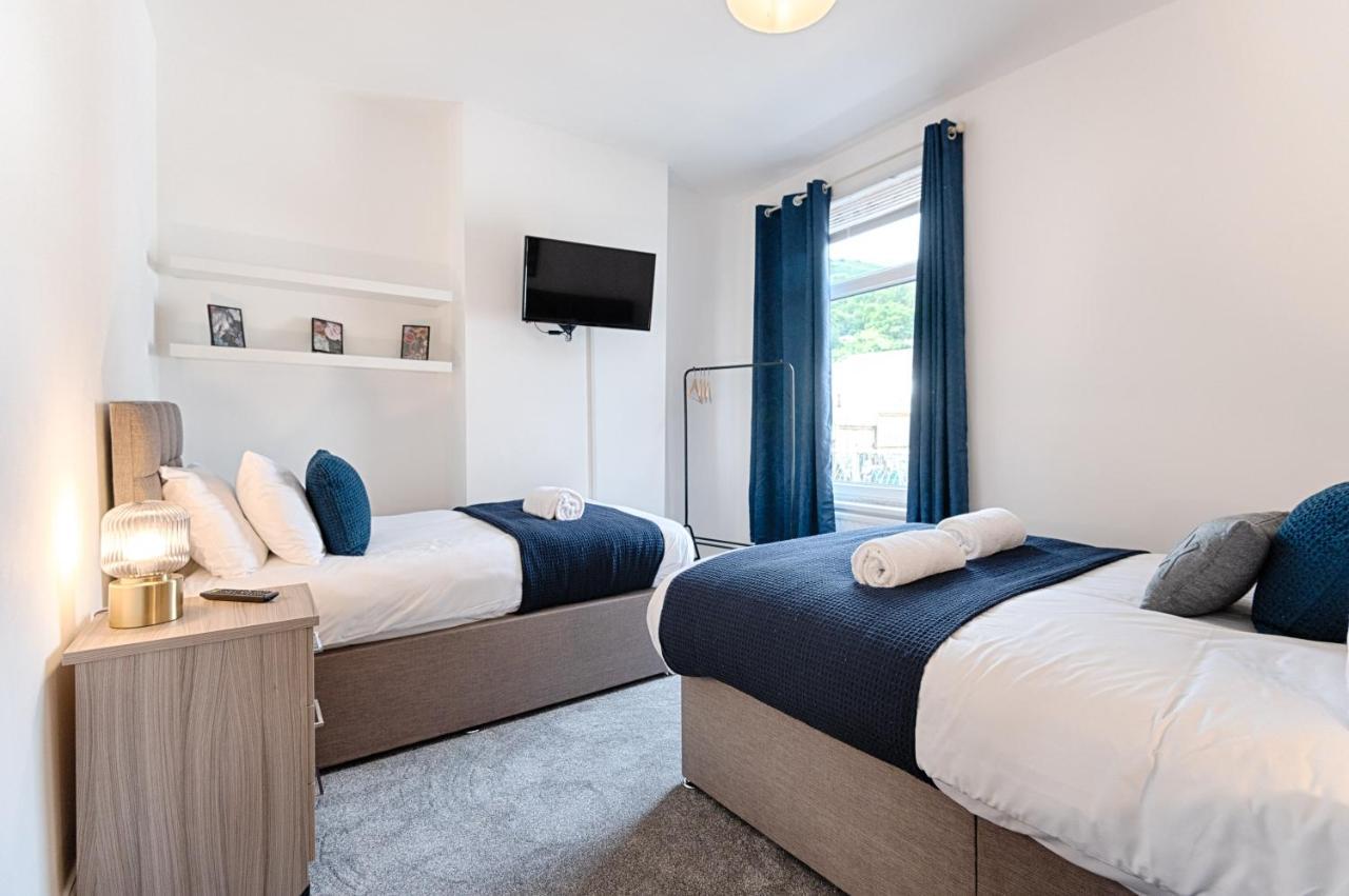 Make This Your Base! Tv In Every Bedroom! Merthyr Tydfil Exterior foto