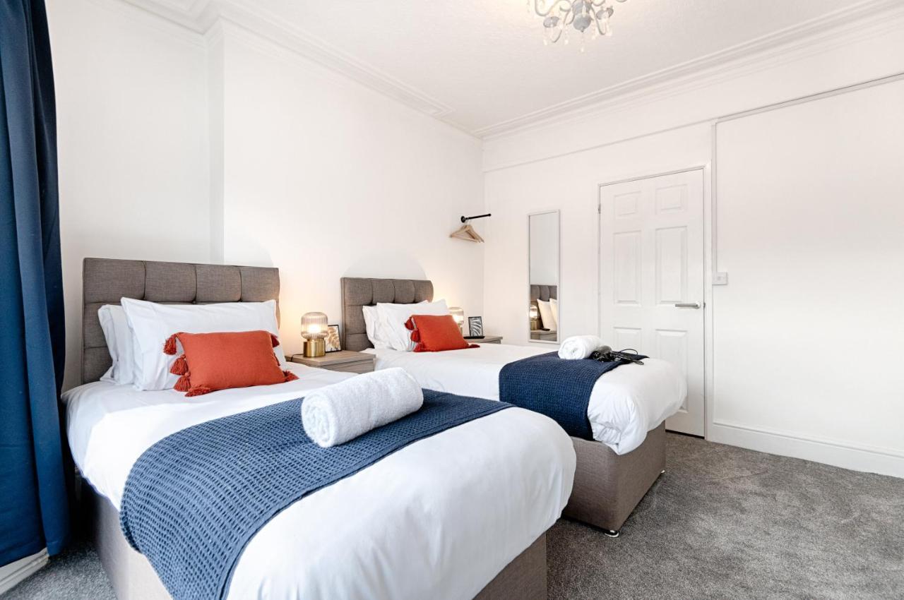 Make This Your Base! Tv In Every Bedroom! Merthyr Tydfil Exterior foto